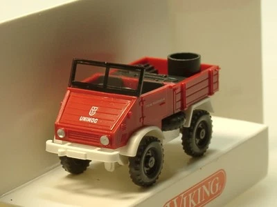 Wiking Mercedes Unimog U 411 Feuerwehr, rot - 0861 06 - 1:87 - Bild 1 von 4