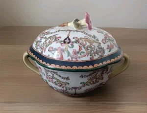 Vintage Chinese Famille Rose Lidded Tureen Bowl & Lid Animals Floral Finial - Picture 1 of 24
