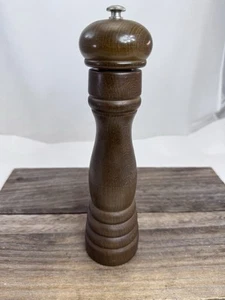 Peugeot Pepper Spice Mill Wood 10.5 inches tall Manual Grind - Picture 1 of 18