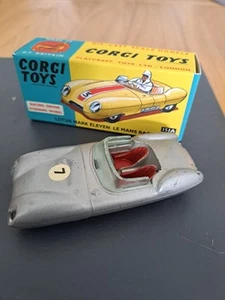 CORGI 151 LOTUS MARK ELEVEN LE MANS RACING CAR - Picture 1 of 5