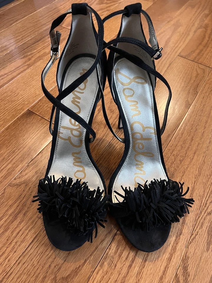 Sandalia de mujer SAM EDELMAN negra con flecos 'Aisha' tacón de cuero talla 10M Foto 1 de 4