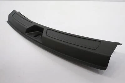 Panel de ajuste de puerta Jeep Grand Cherokee $2015 Foto 1 de 4