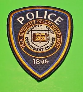 YALE UNIVERSITY CONNECTICUT 1894 CT 4 1/2" POLIZEI PATCH KOSTENLOSER VERSAND!!! - Bild 1 von 1