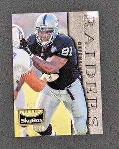 1995 SkyBox Premium #67 Chester McGlockton Las Vegas Raiders - Picture 1 of 2