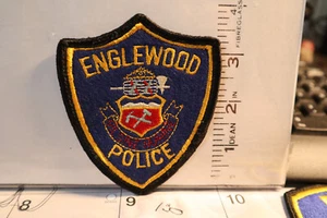 police patch   ENGLEWOOD POILCE  COLORADO - Picture 1 of 1