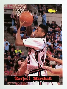 1994 Classic #74 Donyell Marshall - Picture 1 of 2