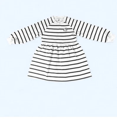 HELLO KITTY Vestido a Rayas Blanco y Negro Manga Larga y Acogedor Niños 5Y, Excelente Estado Foto 1 de 4