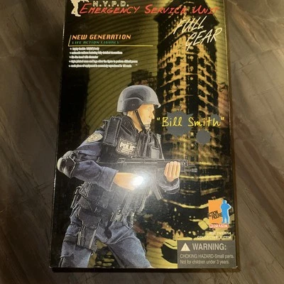 ￼ 1/6 Dragon Figure Nypd Emergency Service Unit￼ Bill Smith - Image 1 of 4