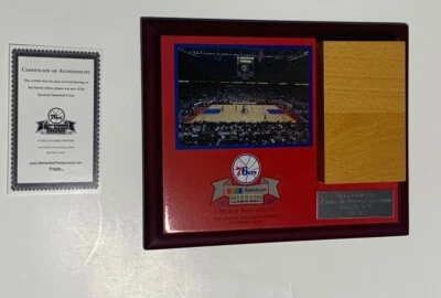 Philadelphia 76ers PIECTRUM 地板木球场带真品证明 (A009) — 第 1/3 张图片
