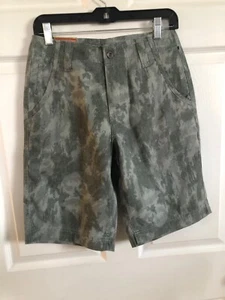 Mossimo Supply Co. Men's Flat Front Shorts Color: Camo Green. Size: 28 - Picture 1 of 6