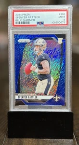 Panini Prizm Spencer Rattler 2024 azul brillo Prizm #/25 #388 novato PSA 9 - Imagen 1 de 2
