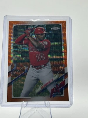 2021 Topps Chrome — Justin Upton No201 оранжевая переливающаяся карточка /25 - Изображение 1 из 2