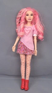 Mattel Disney Descendants The Rise of Red Bridget Fashion Queen Of Hearts Puppe - Bild 1 von 4