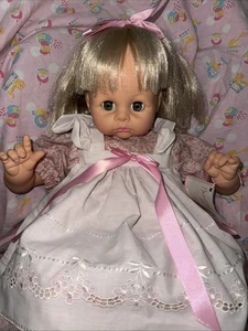 MADAME ALEXANDER VTG PUSSY CAT BABY DOLL BLONDE HAIR GREEN EYES IN TAGGED DRESS - Picture 1 of 13