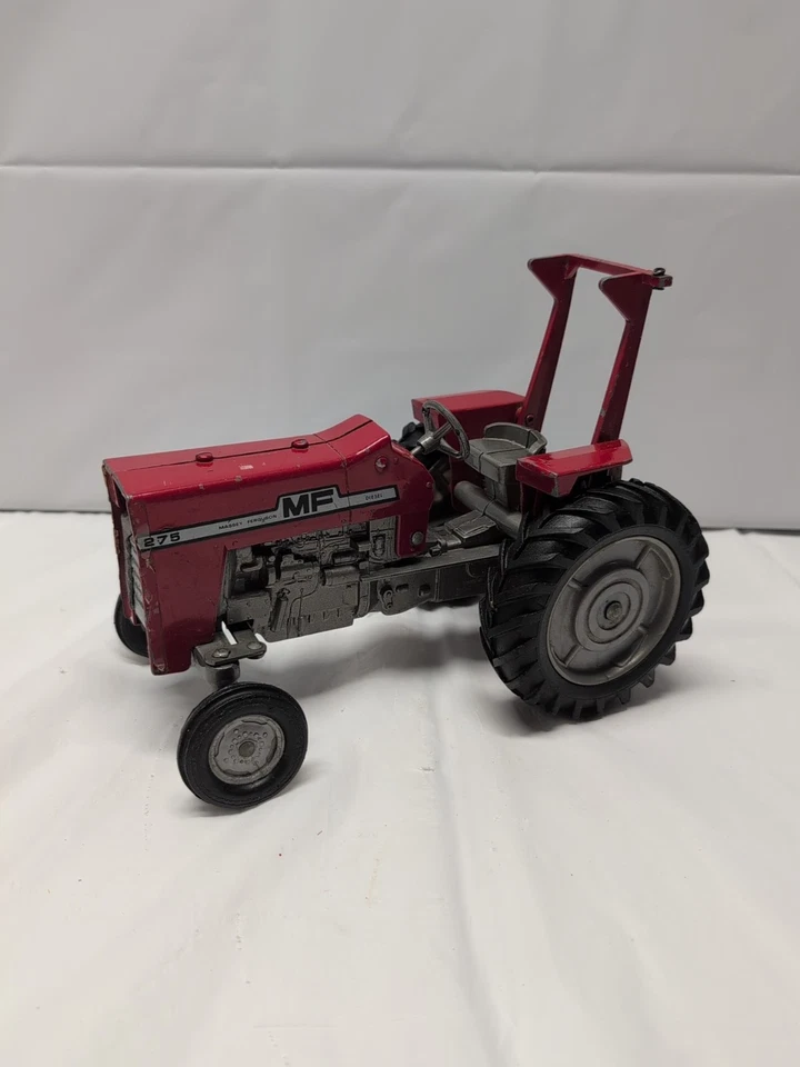 Ertl 275 Massey Ferguson Diesel Tractor  1/16 Diecast Canopy & Grill Missing  - Image 1 of 4