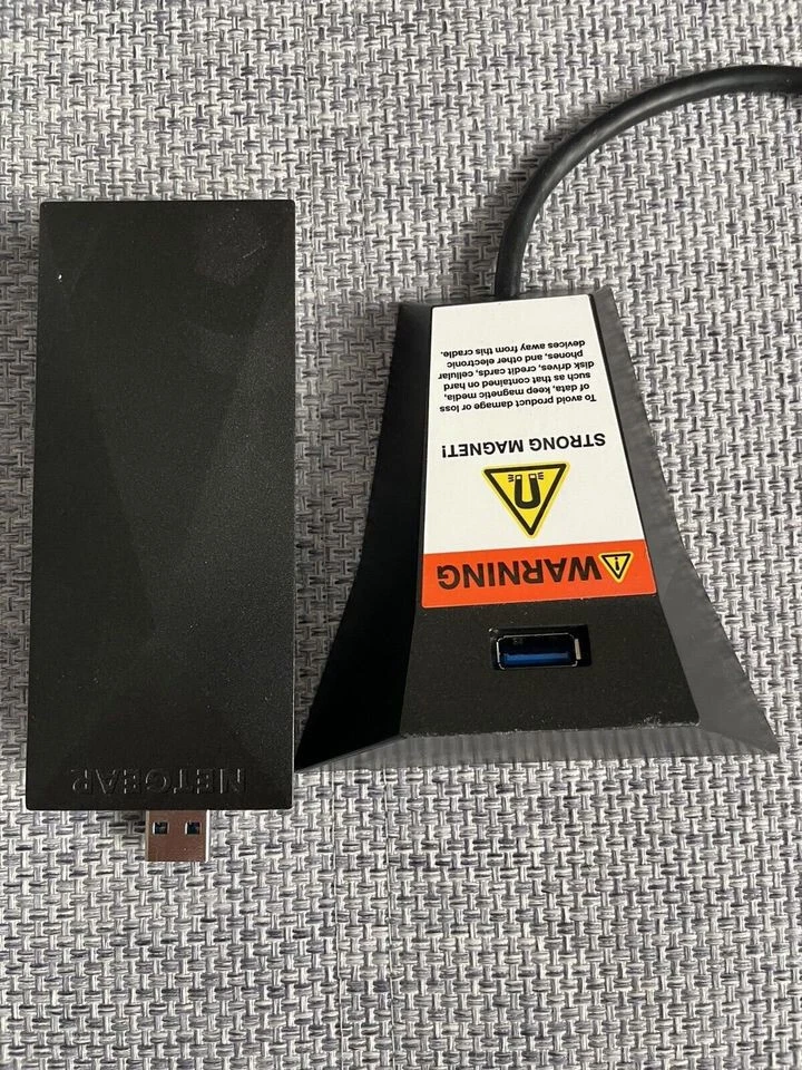 Netgear A7000 AC1900 Nighthawk AC1900 Wifi USB 3.0 Dualband Adapter - Bild 1 von 1