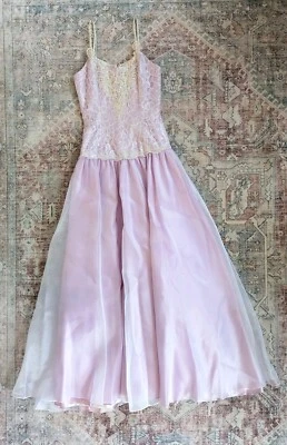 Vestido de baile vintage hecho a mano púrpura blanco encaje perla tiras Foto 1 de 4