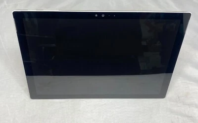 Microsoft Surface Pro 4 (8GB ,Intel I5 , 256GB) - platinum - Image 1 of 4