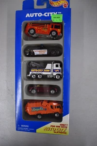 Vintage Hot Wheels Auto City 5-Pack Set Regalo Traino Camion dei Pompieri Auto Polizia 1995 - Foto 1 di 1