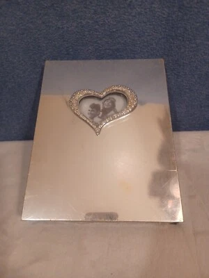 Álbum de fotos de boda con marco brillante de corazón plateado pulido nuevo Foto 1 de 4