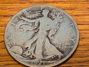 1921D Walking Liberty Half Dollar 50c Key Date 2507119 - Picture 1 of 3