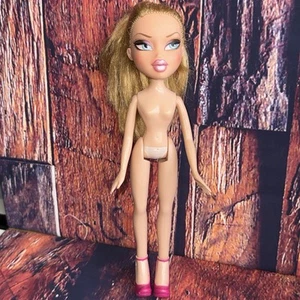 Vintage 2001 Bratz Fashion Show High Fashion Style Cloe Doll Nude with Heels - Bild 1 von 12