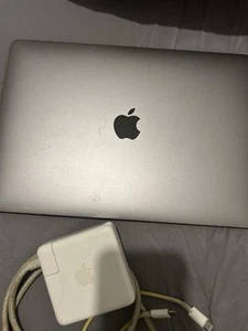Barre tactile MacBook Pro 13 pouces (2016, quatre ports Thunderbolt 3) - Photo 1/5