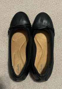 Women’s Clark’s Size 11 - Picture 1 of 3