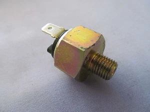 06-1934 NORTON COMMANDO HYDRAULIC FRONT REAR BRAKE LIGHT SWITCH - Picture 1 of 1