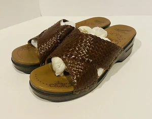 Sandals Womens Dansko Slip on Made in Brazil Leather Size 39 (8.5/9) Brown Mila - Picture 1 of 10