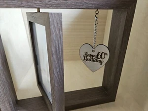 Personalisierter 60. Geburtstag, Fotorahmen, 6x4" Doppelbild drehbar, Geschenk - Bild 1 von 4