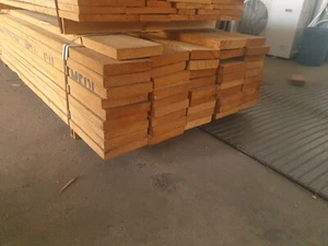 Anigre Hardwood Planks - 200 by 40 by 2.1m long – 48 pieces - Picture 1 of 3