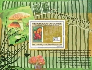 GUINEA 2009 1 VALUE SHEET MUSHROOMS FUNGUS STAMP ON STAMP 13492-8 - Picture 1 of 1