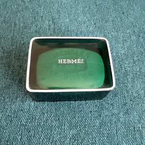 Hermes Paris Eau D'Orange Verte parfümierte Seife 0,8 Unzen/24 g + Hart Reiseetui - Bild 1 von 10