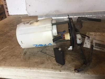 Used Fuel Pump fits: 2007 Hyundai Entourage Pump Assembly tank mounted threaded Foto 1 de 4