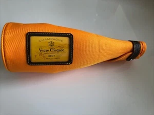 Veuve Clicquot Champagne Brut 750ml Ice Jacket Zippered Sleeve - Picture 1 of 4