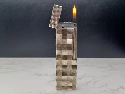 Accendino a gas da tavolo Nice ST DUPONT Line 2 - punta diamantata - placcato argento 1615-AE03 - Immagine 1 di 4