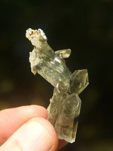 Chlorite Quartz Crystal Cluster, from Balochistan, Pakistan. 5.5 x 2 cm. - Picture 1 of 5