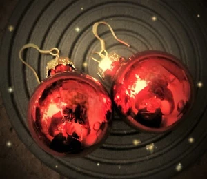 Ohrringe Christbaumkugeln Glas rot goldene Ohrhaken 2cm weihnachtlich Klassiker - Bild 1 von 5