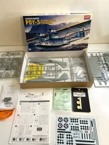 #76 - ACADEMY CONSOLIDATED PBY-5 FLYING BOAT CATALINA 1/72 MODEL KIT #2123 - Picture 1 of 7