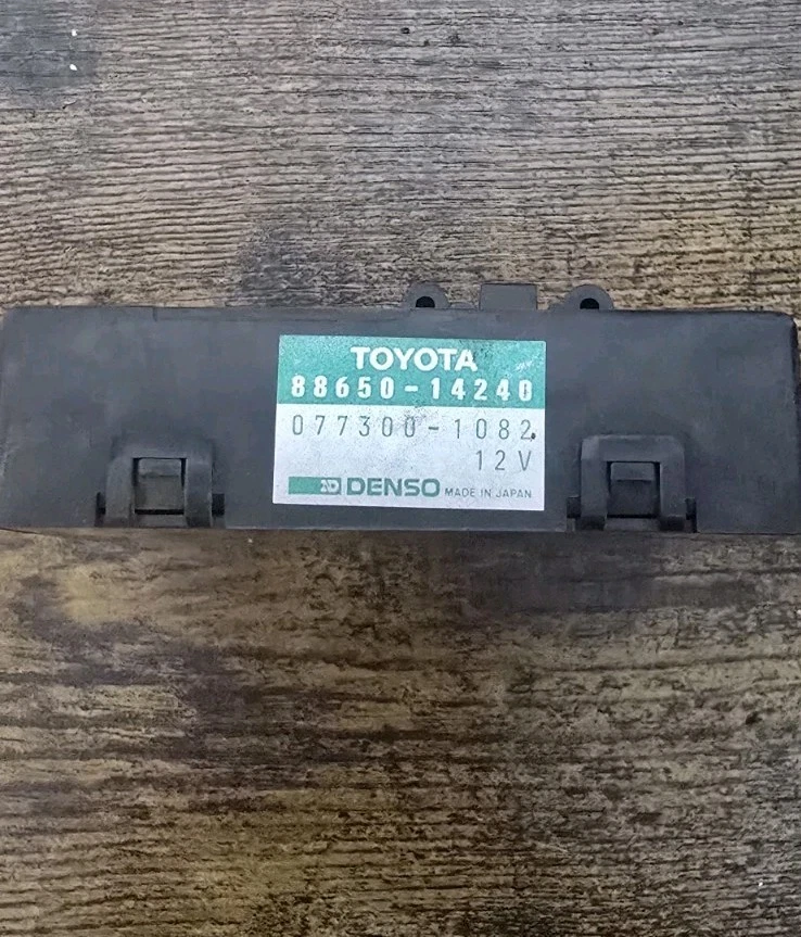 Toyota Supra Mk3 1986-1992 Toyota módulo unidad DENSO OEM Foto 1 de 3