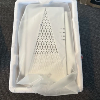 Router OneMesh extensor de alcance WiFi 6 TP-Link AX3000 (RE715X) Foto 1 de 3