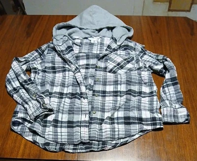 Women's L 12-14 Time And Tru Wht Black Pink Plaid Hooded Button Up Flannel Shirt - Image 1 of 4