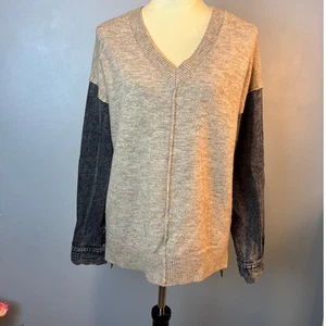 Hem & Thread Wool Blend V-Neck Sweater w/ Jean Sleeves Cozy Core Cabin Neutral - Picture 1 of 8