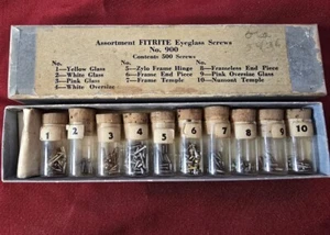 Antigua caja de tornillos para gafas No. 900 - Imagen 1 de 2