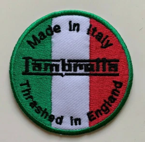 Lambretta Hecho en Italia - Bandera de Italia / Motor - Hierro Bordado en Costura en PARCHE - Imagen 1 de 1