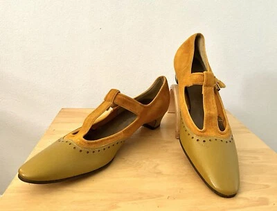 Vintage 1960's Joseph Larose Two-Tone T-Strap Mary Jane Shoes Deadstock - Image 1 of 4