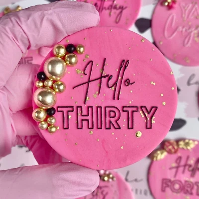 30 Cumpleaños Sello Grabado Galletas Cupcake Decoración Suministros para Hornear Foto 1 de 2