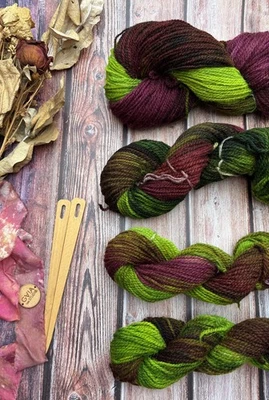 420g Hand Dyed Pure Wool Aran / Chunky Rustic Yarn Felting Rug Weaving Knitting  - Image 1 of 4