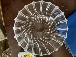 vintage crystal bowl nautilus swirls - Picture 1 of 4